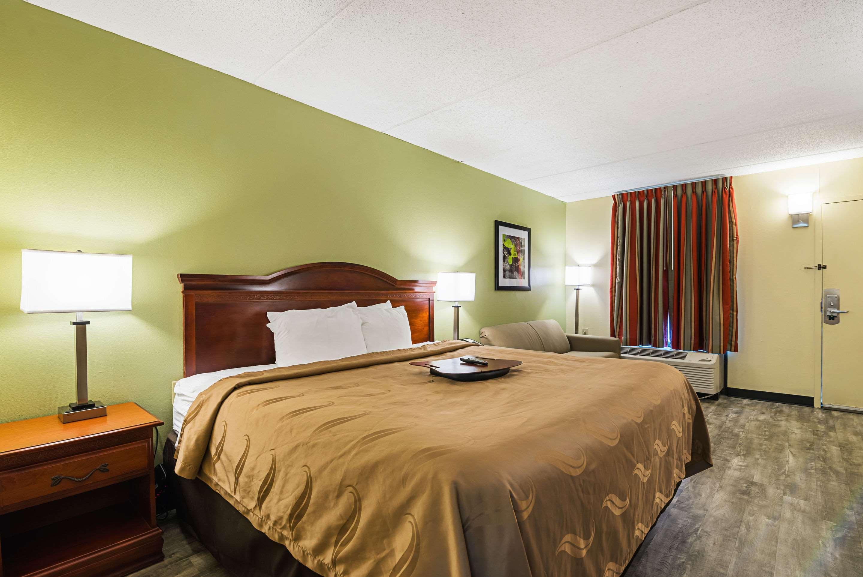 Quality Inn Airport - Southeast Irondale Kültér fotó