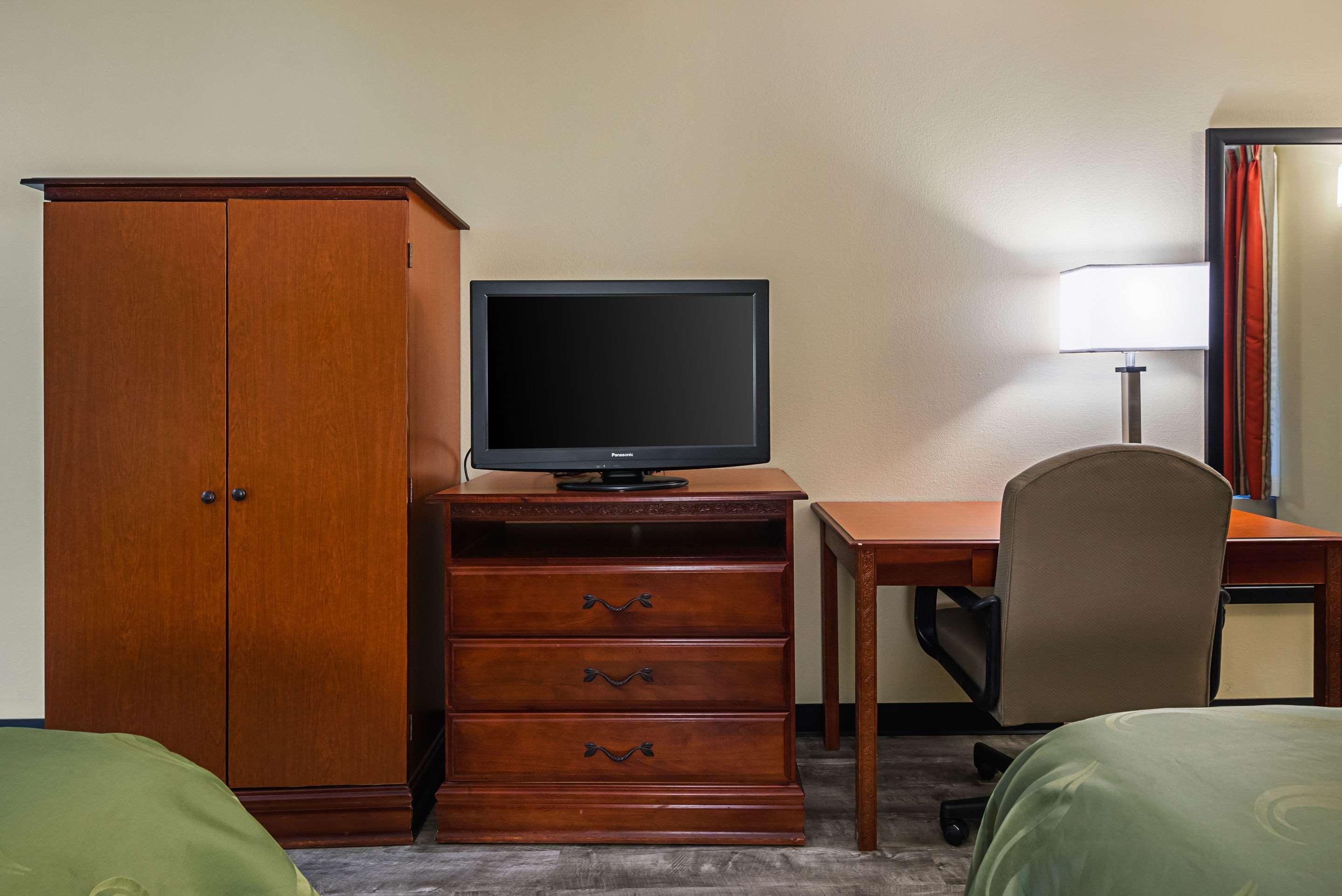 Quality Inn Airport - Southeast Irondale Kültér fotó