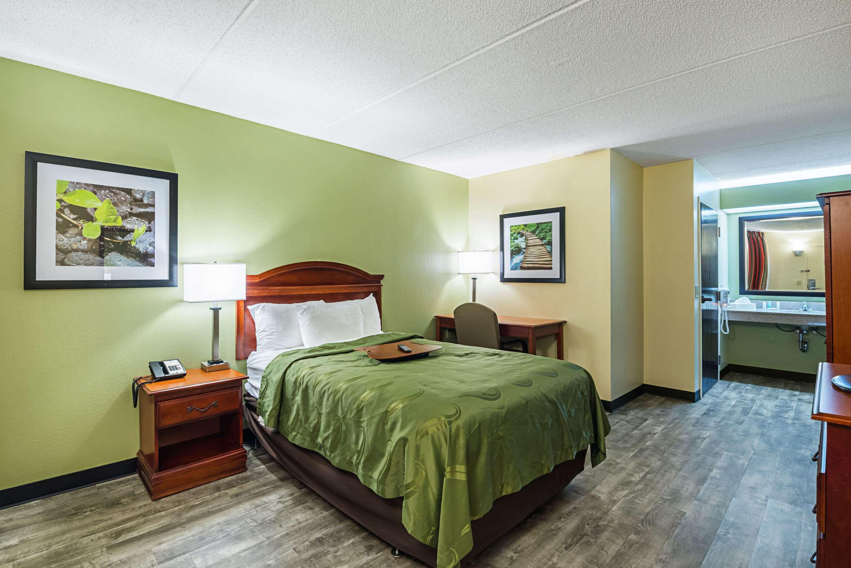 Quality Inn Airport - Southeast Irondale Kültér fotó