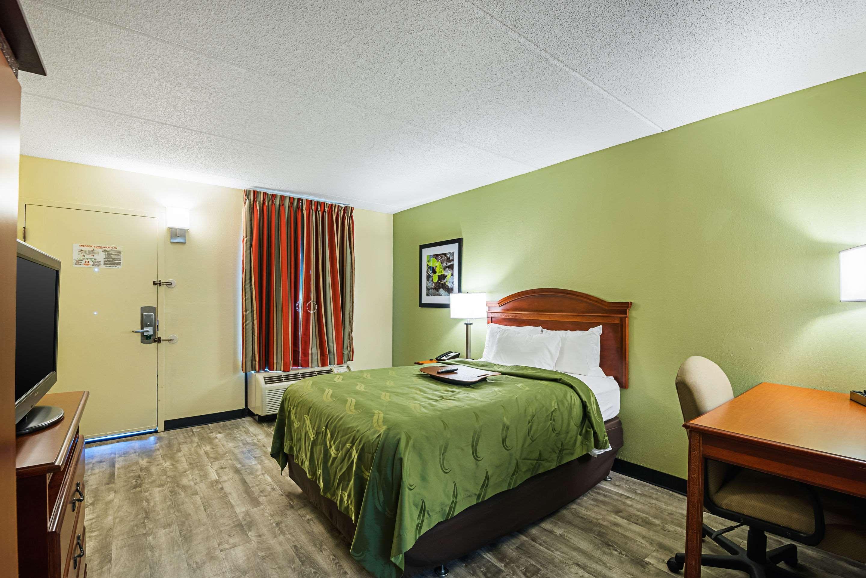 Quality Inn Airport - Southeast Irondale Kültér fotó