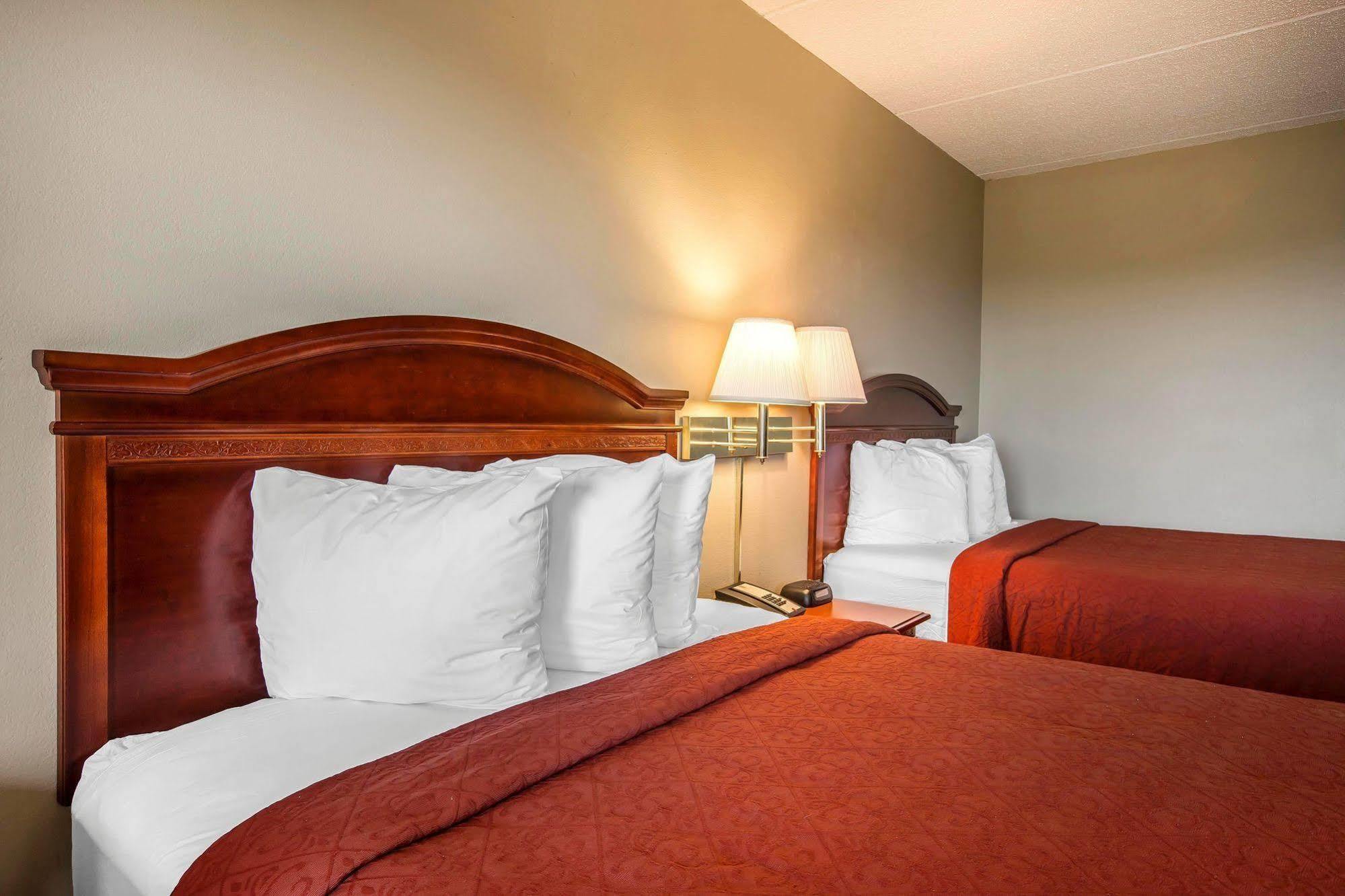 Quality Inn Airport - Southeast Irondale Kültér fotó